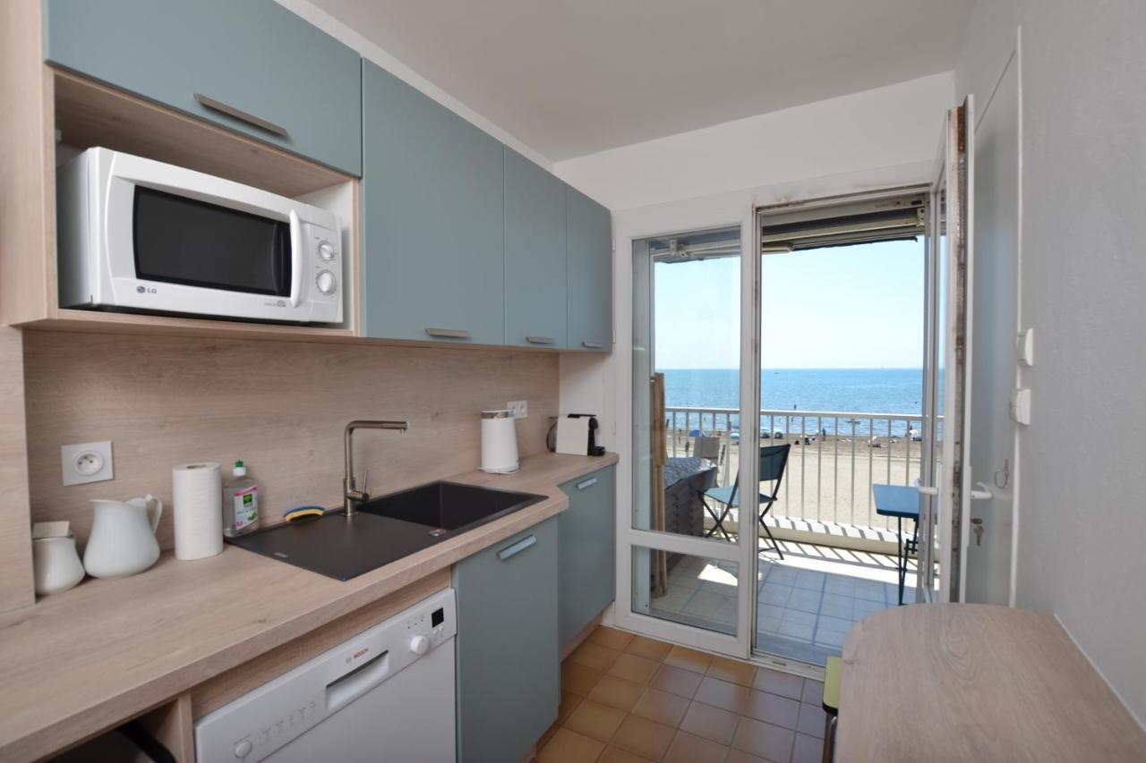 LA RESIDENCE sur la plage Le Grau-du-Roi Extérieur photo
